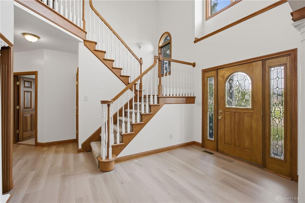 816 Winding Brook Property Photo 2