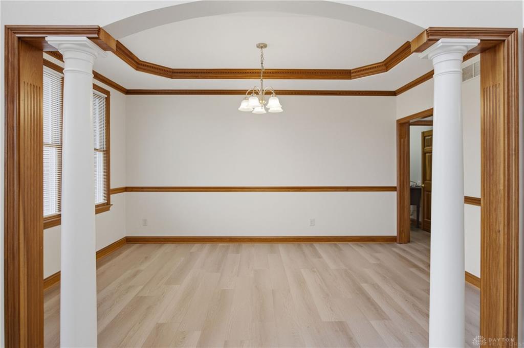 816 Winding Brook Property Photo 4