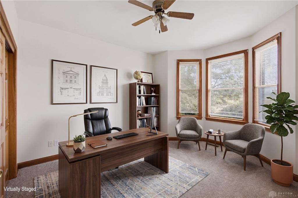 816 Winding Brook Property Photo 8