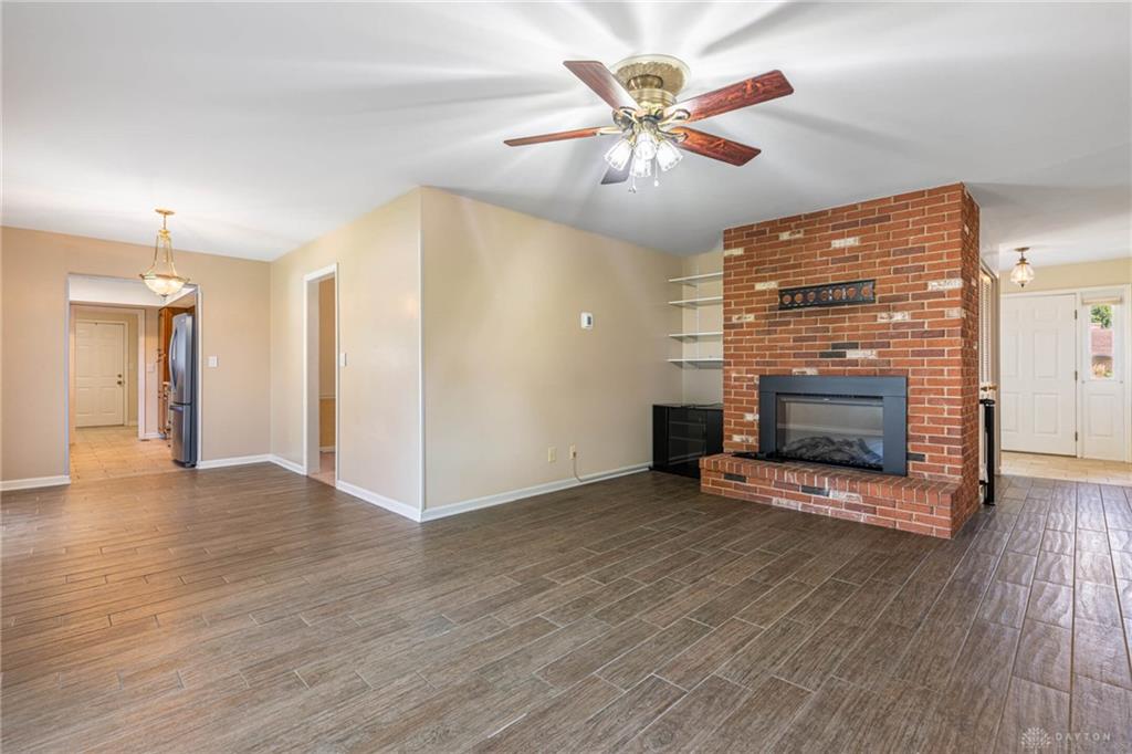 2206 Fox Run Property Photo 10