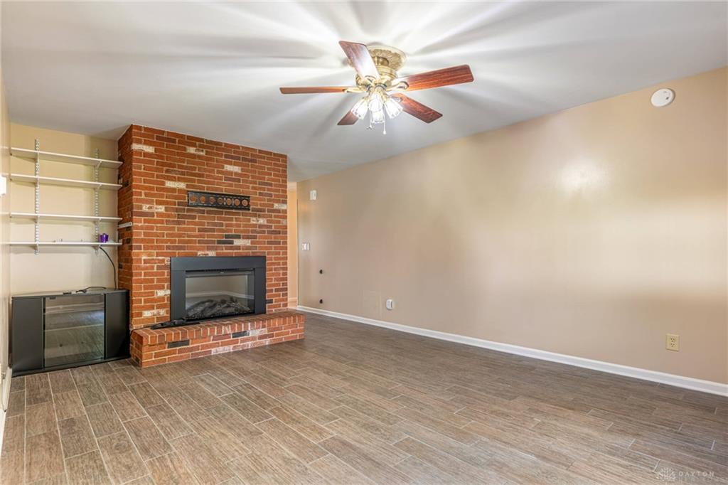 2206 Fox Run Property Photo 12