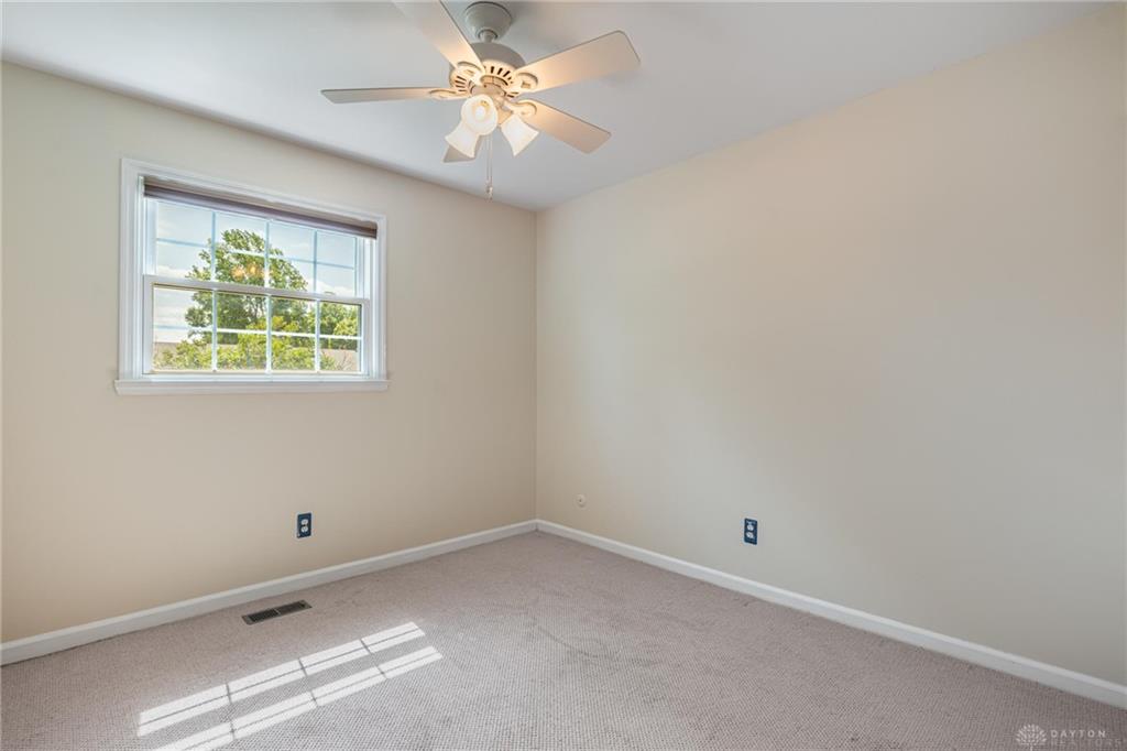 2206 Fox Run Property Photo 22