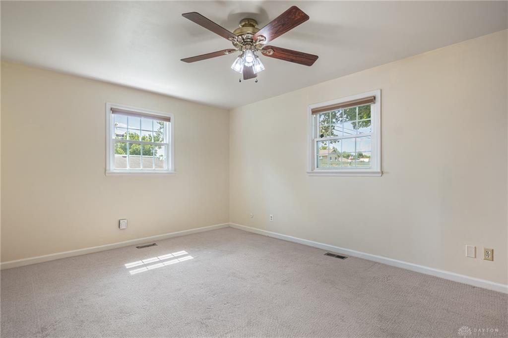 2206 Fox Run Property Photo 25