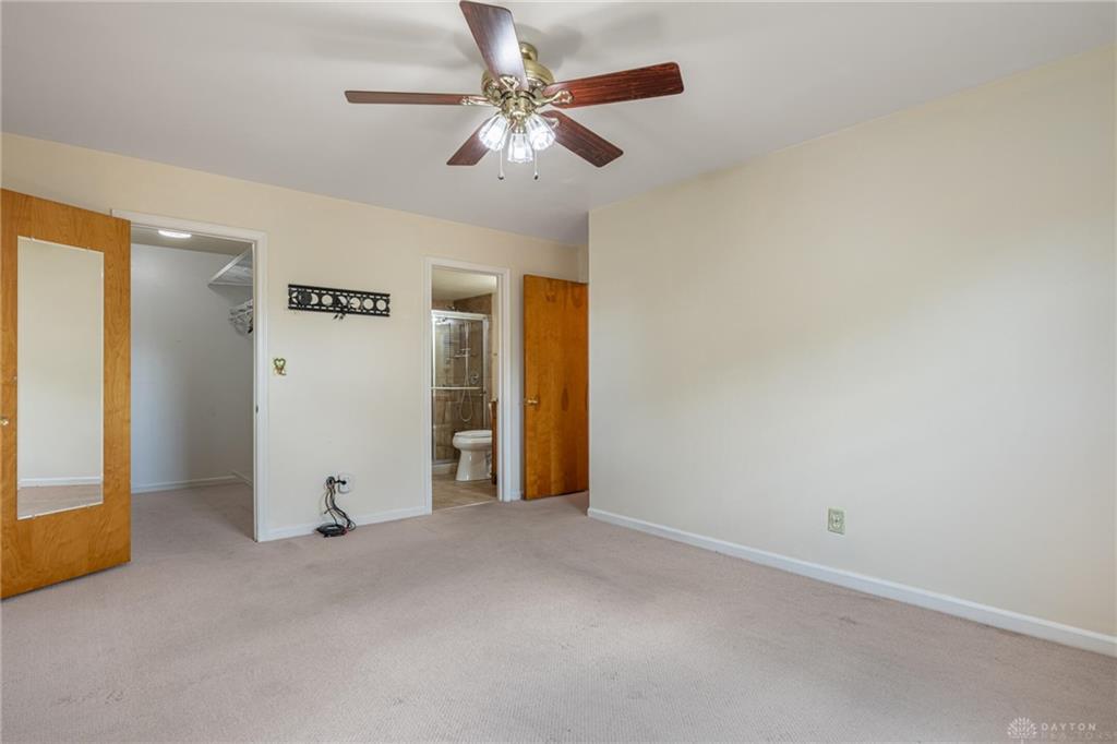 2206 Fox Run Property Photo 26