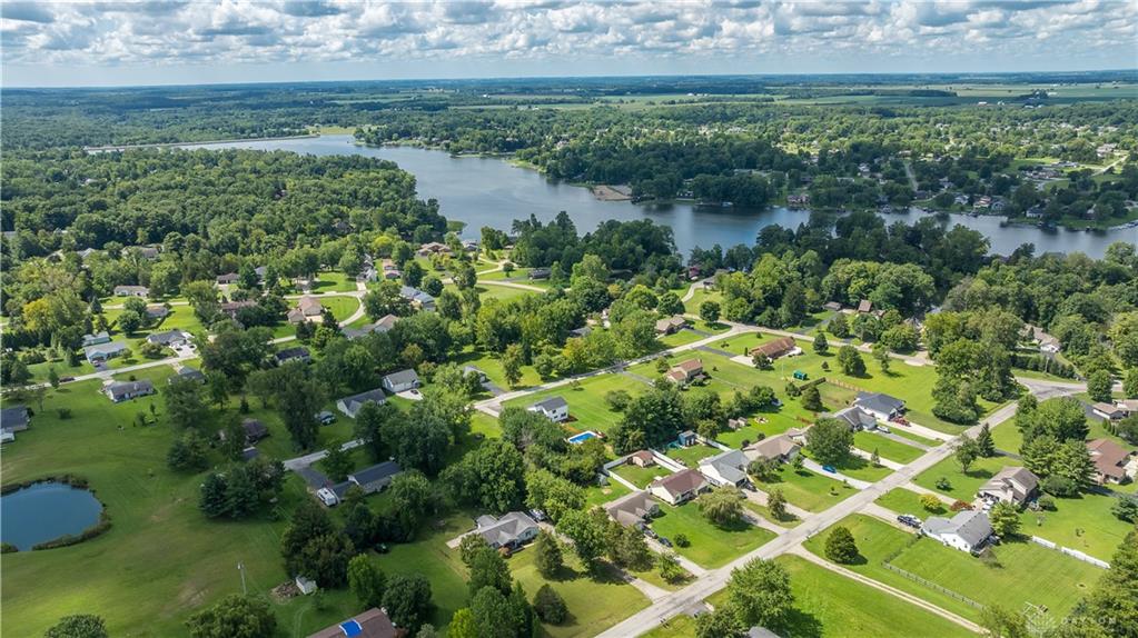 718 Brande Property Photo 24