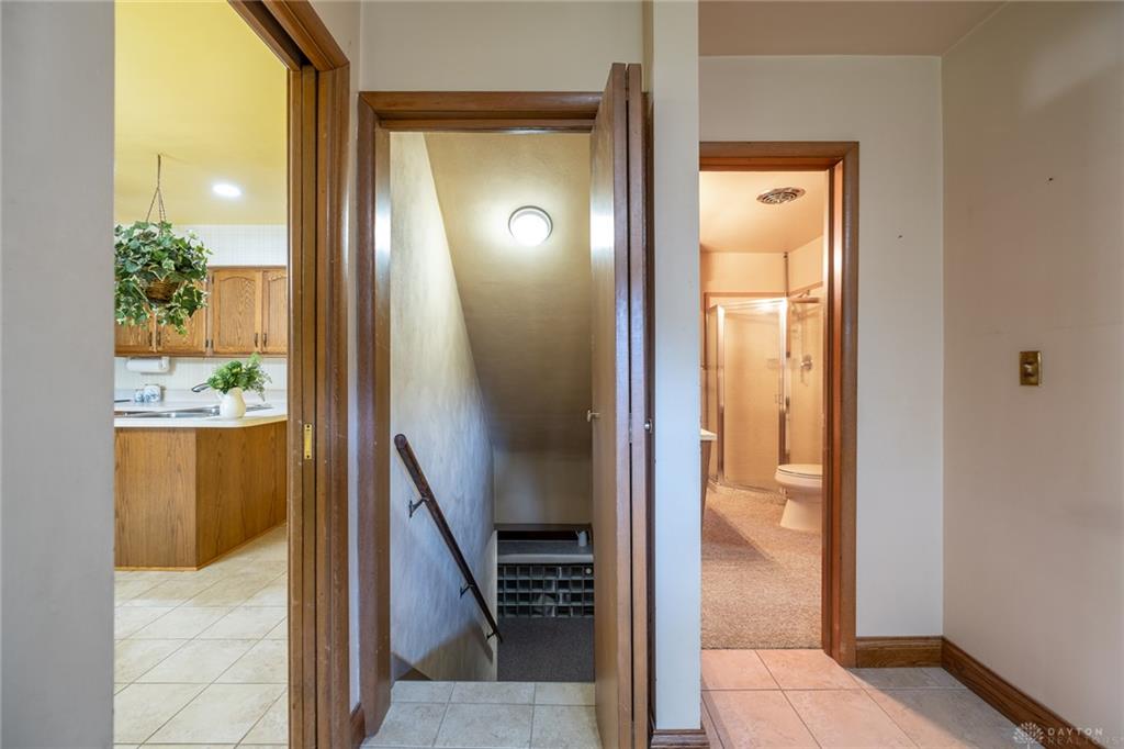 1072 Ceylon Property Photo 20