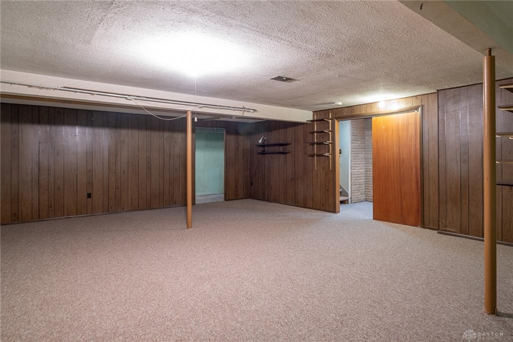 1072 Ceylon Property Photo 24