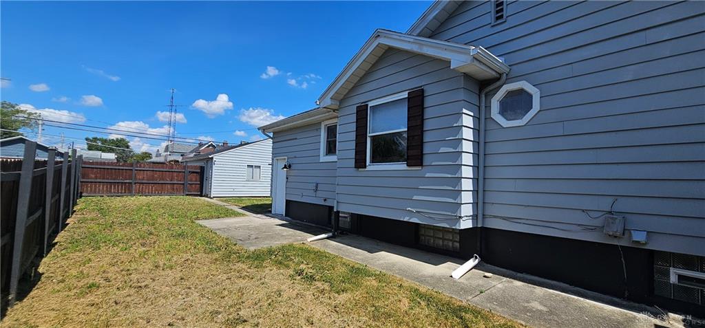 1821 Patterson Property Photo 32