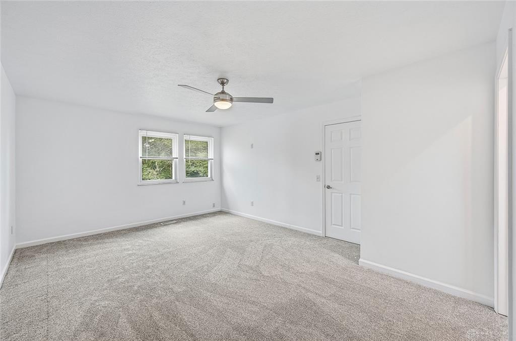 8128 Rollingwood Property Photo 15