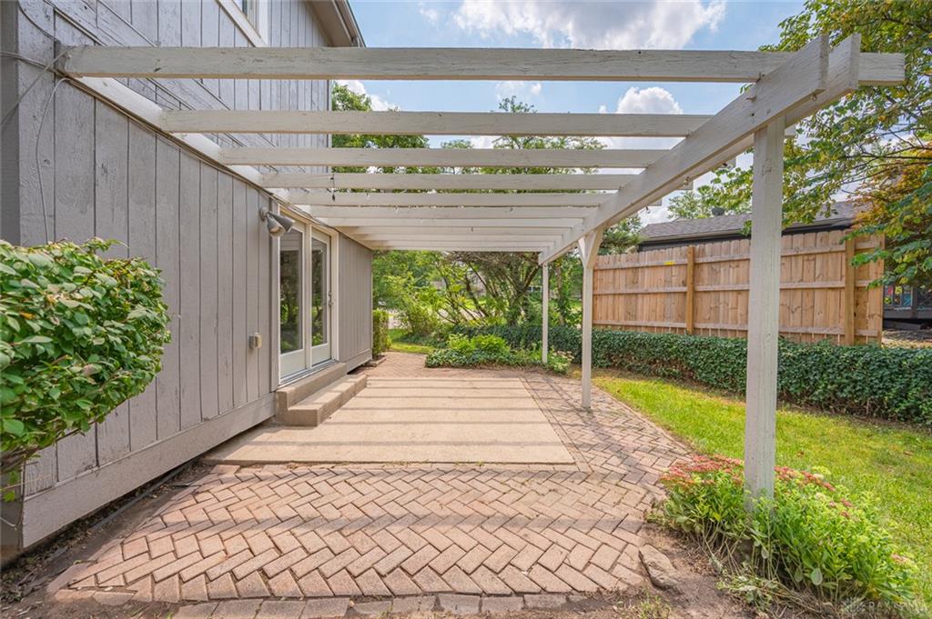8128 Rollingwood Property Photo 37