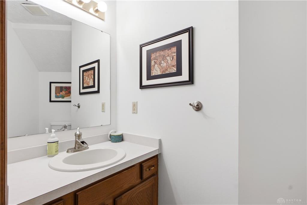 1440 Southlyn Property Photo 13