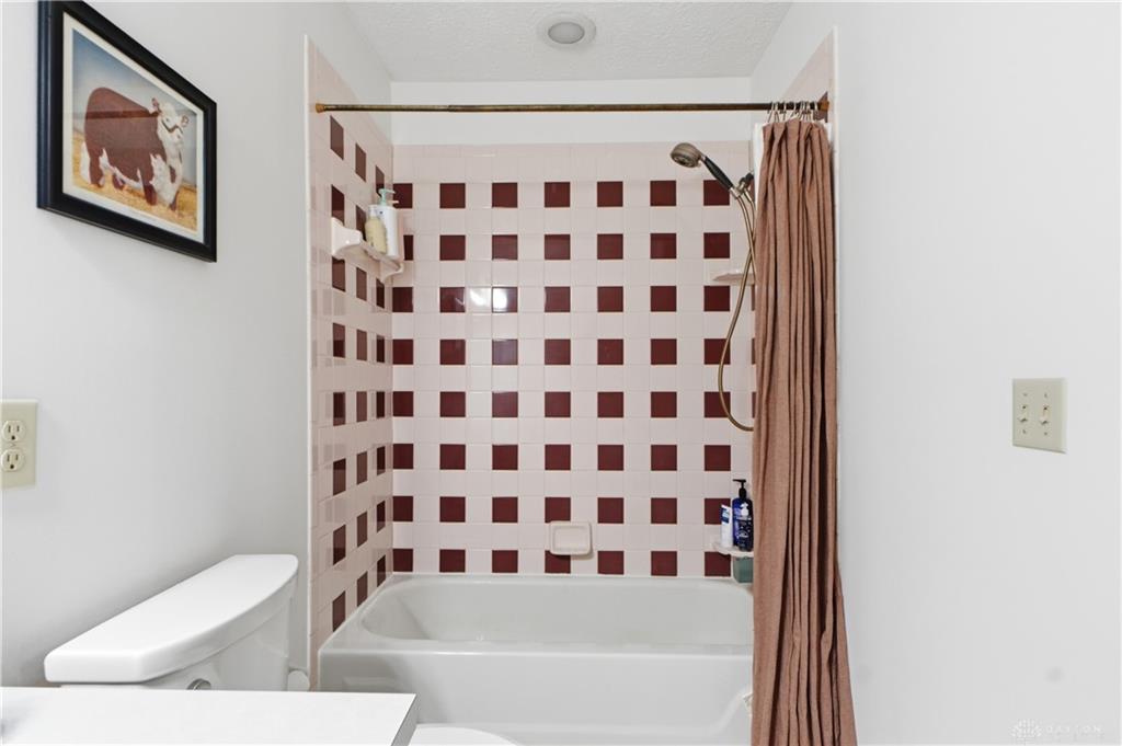 1440 Southlyn Property Photo 20