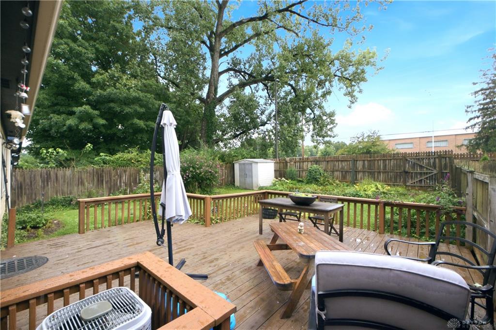 1440 Southlyn Property Photo 29