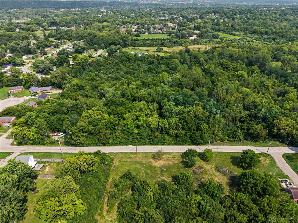 860 Miller Property Photo 4