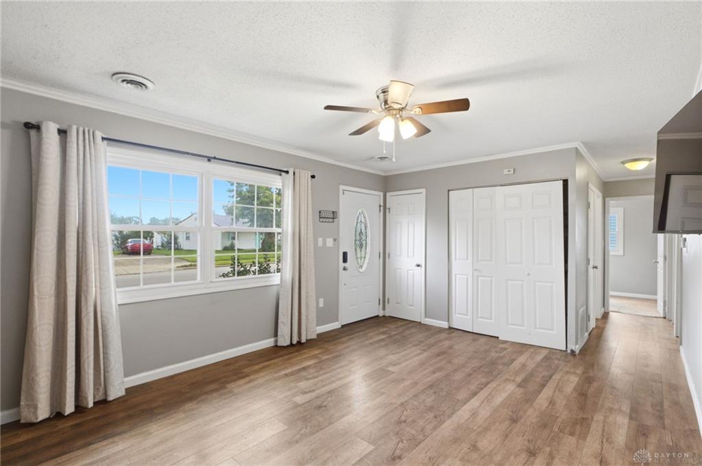 10 Regina Property Photo 5