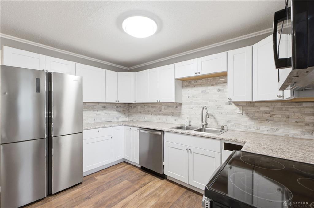 10 Regina Property Photo 8