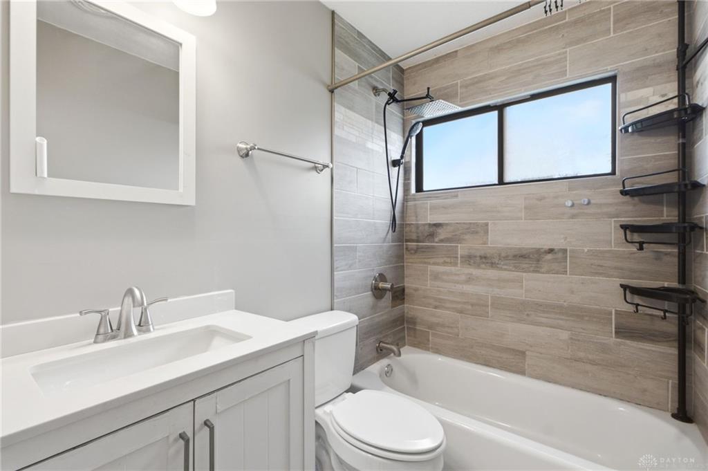 10 Regina Property Photo 12