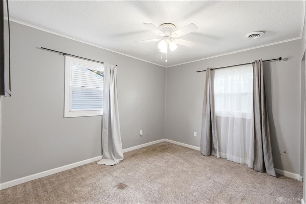 10 Regina Property Photo 15