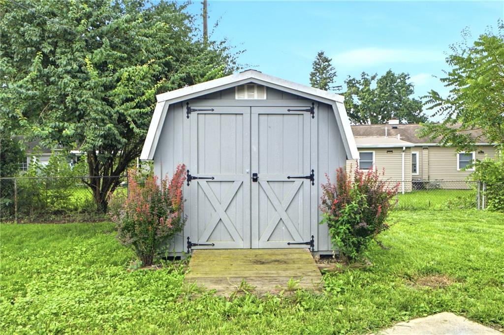 10 Regina Property Photo 22