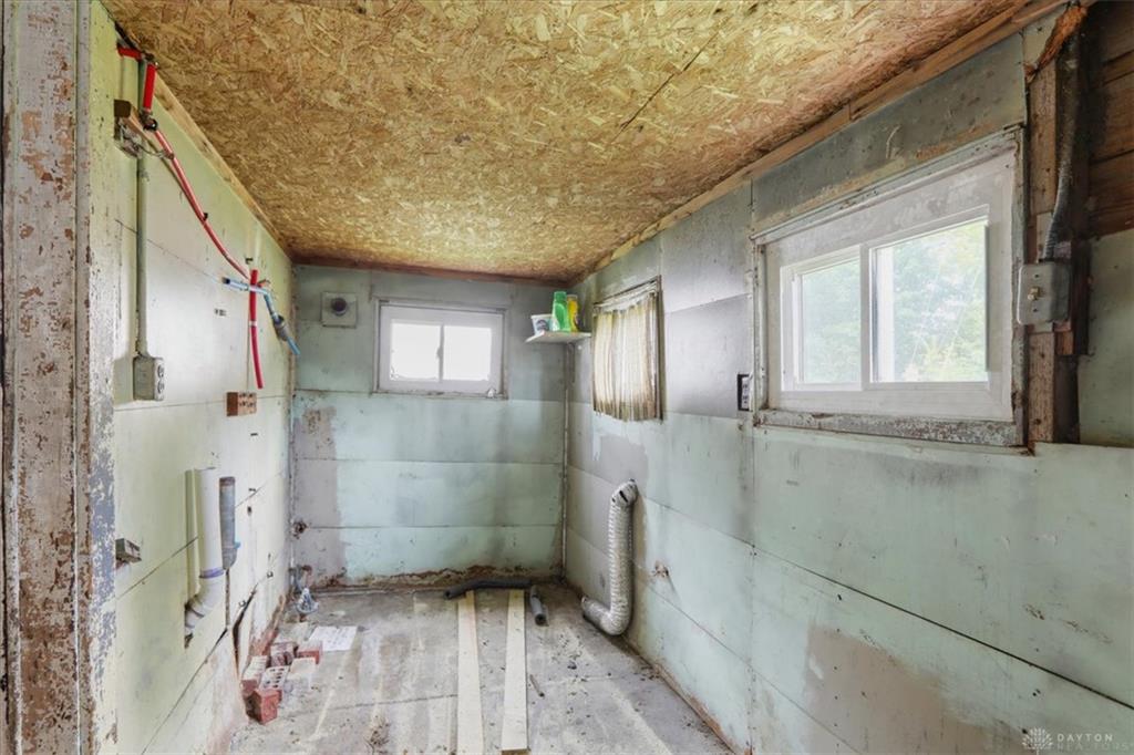 1322 Linden Property Photo 32