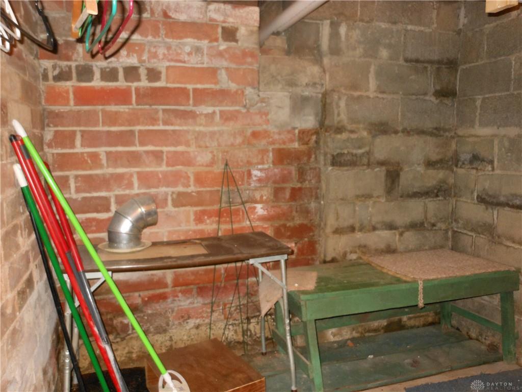 253 E Ward Property Photo 53
