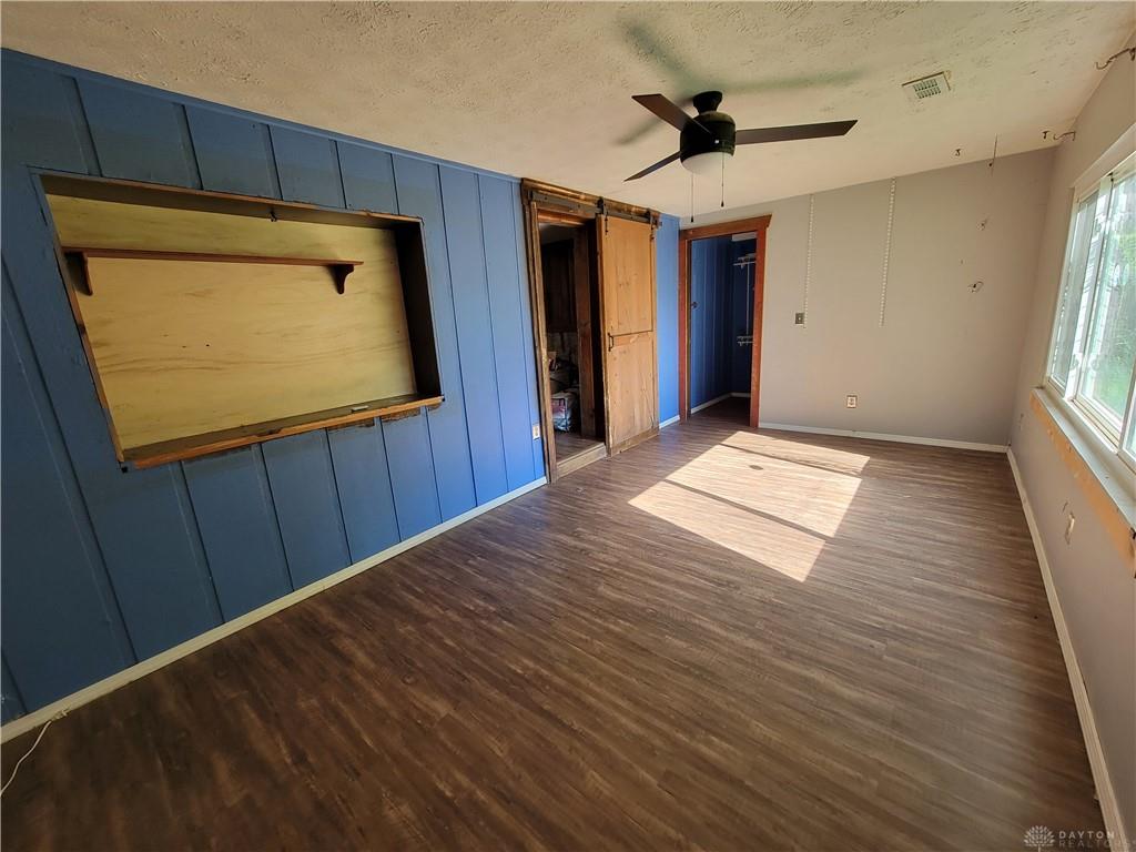 2910 Fowler Property Photo 13