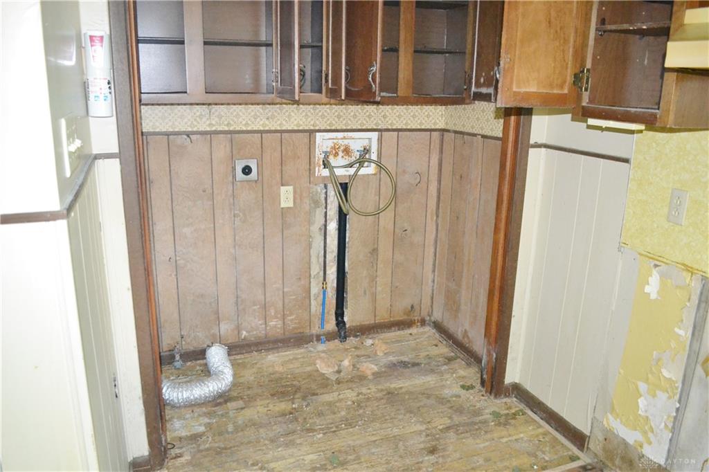 75 S Main Property Photo 7