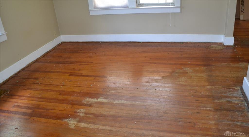 75 S Main Property Photo 9
