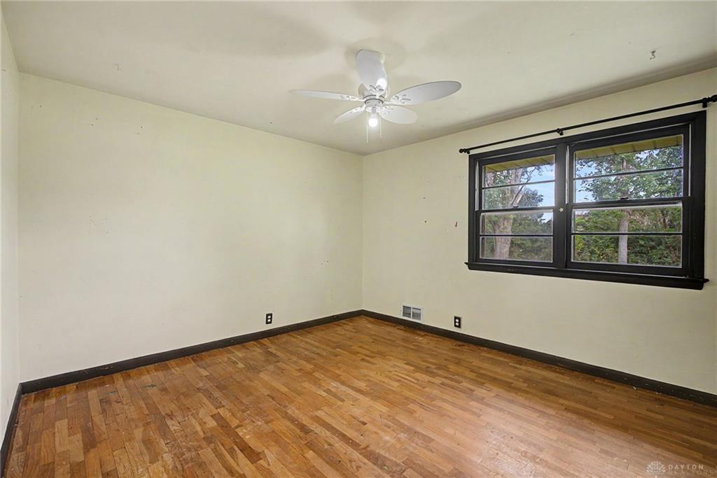 306 E Meeker Property Photo 19
