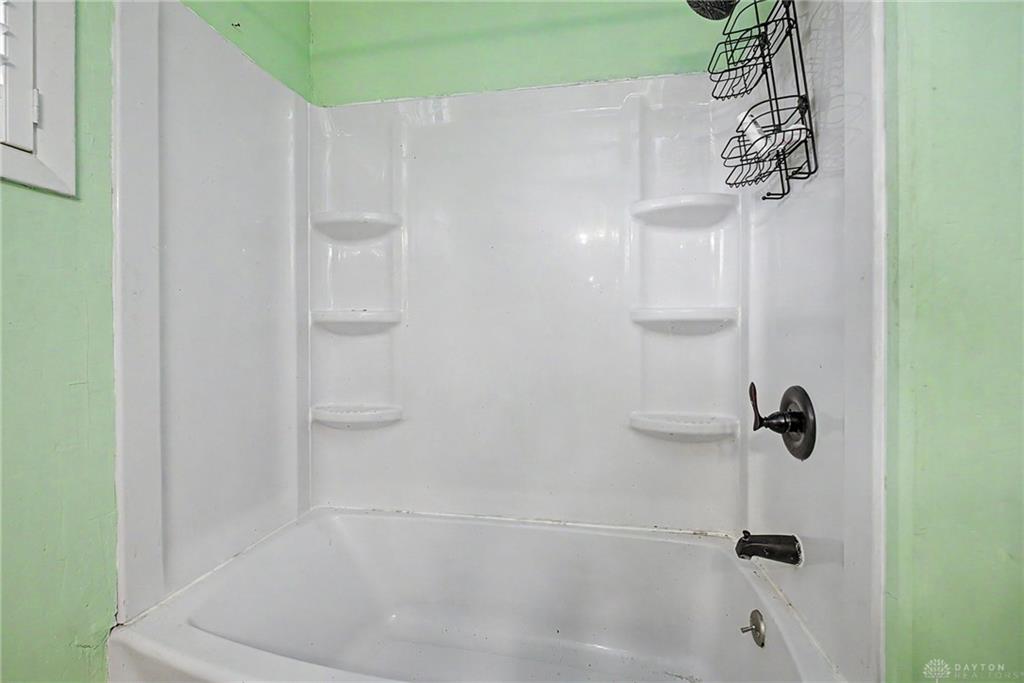 306 E Meeker Property Photo 27