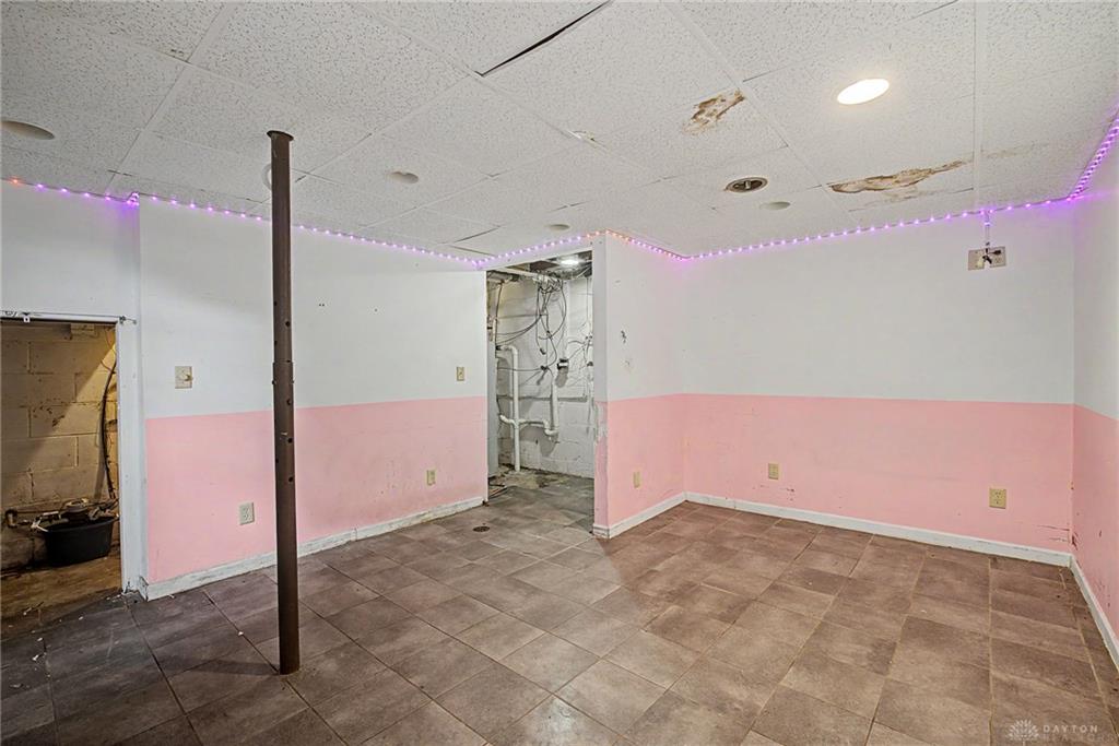 306 E Meeker Property Photo 30