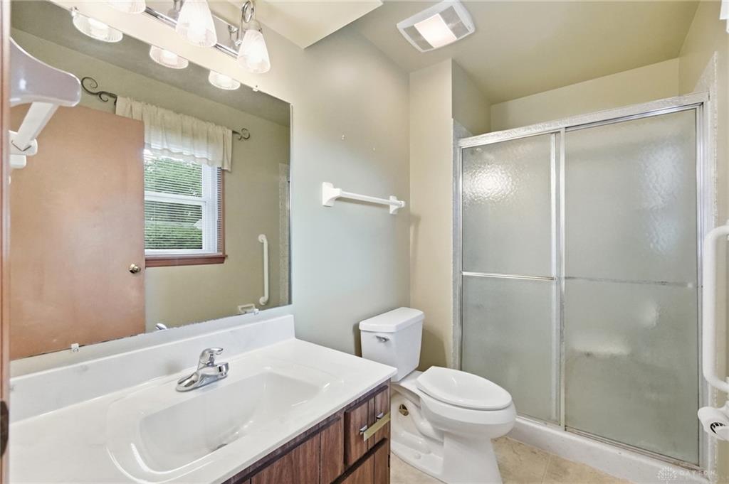 219 N Smith Property Photo 21