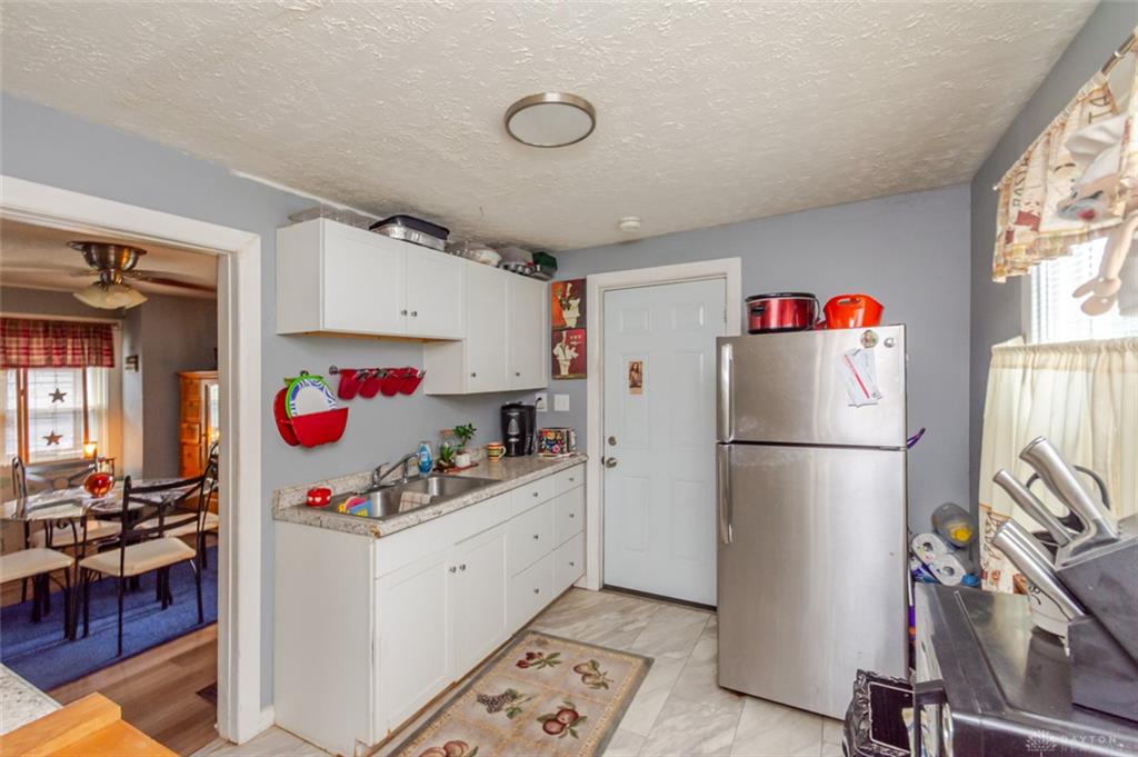 2419 Saint Charles Property Photo 8