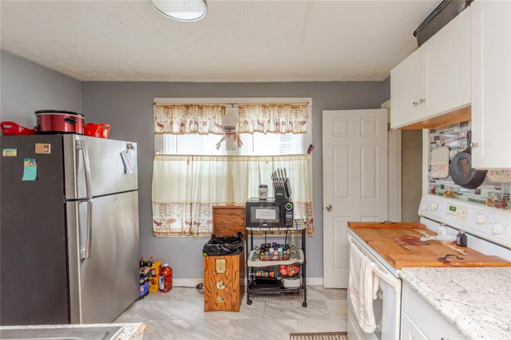 2419 Saint Charles Property Photo 9
