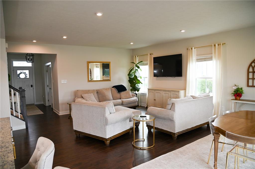 3258 Heatherstone Property Photo 14
