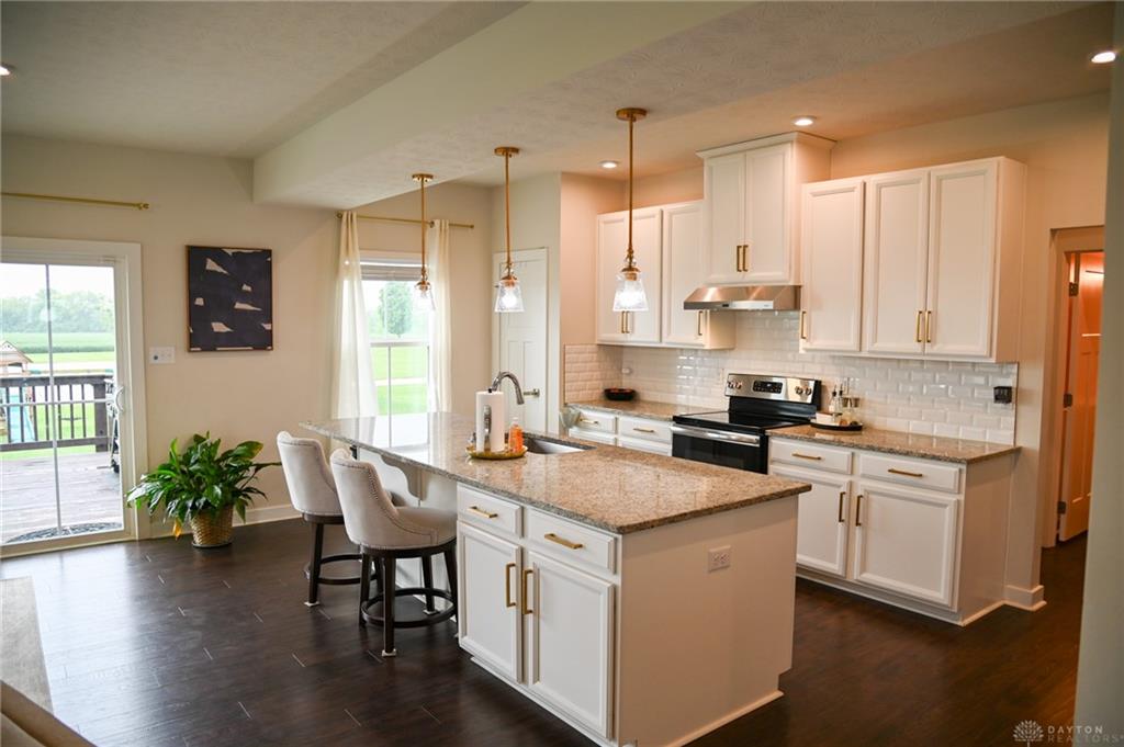 3258 Heatherstone Property Photo 26