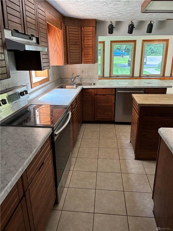 1358 Hanes Property Photo 22