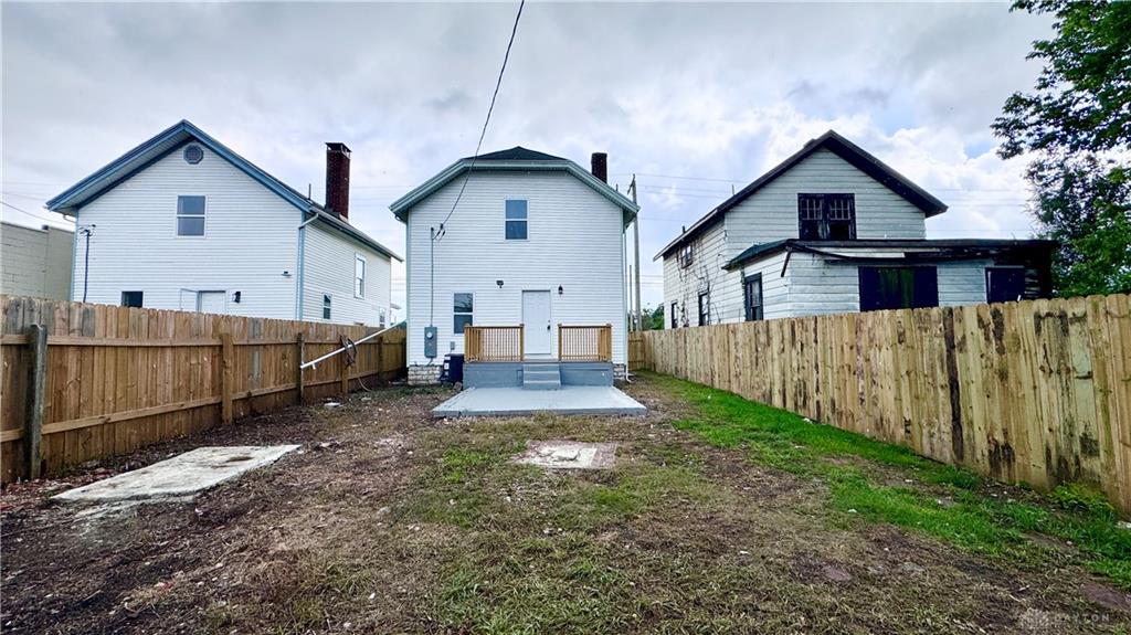941 Springfield Property Photo 31