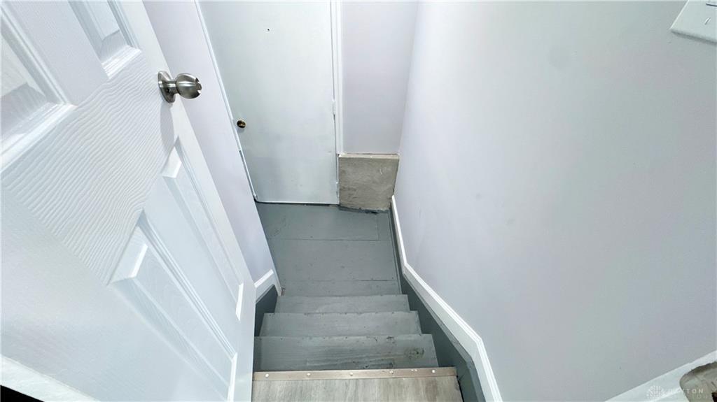 941 Springfield Property Photo 33