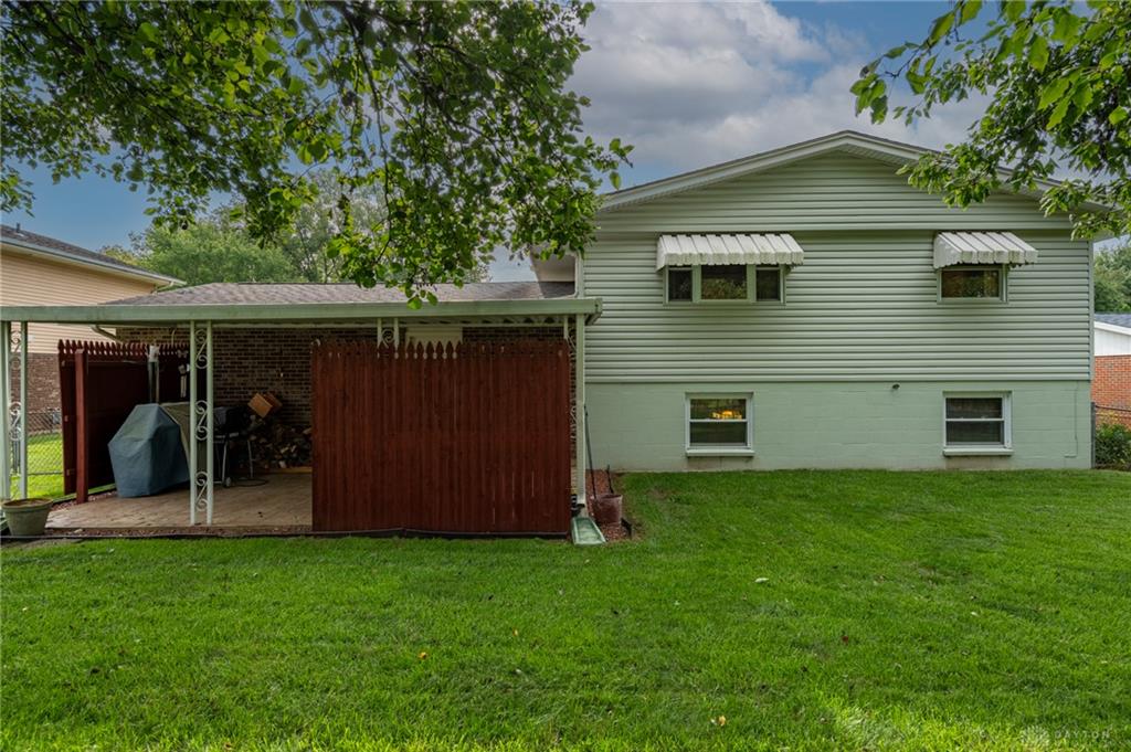 5213 Saum Property Photo 7