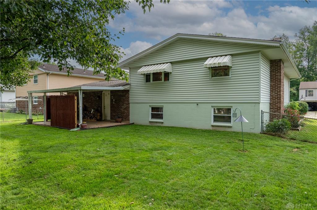 5213 Saum Property Photo 8