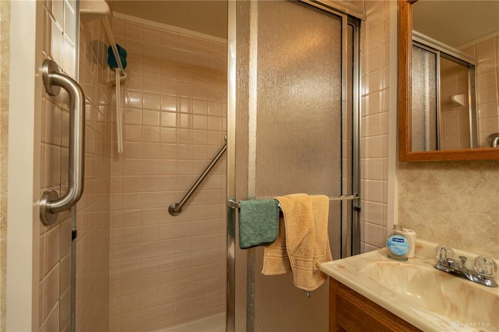 5213 Saum Property Photo 28