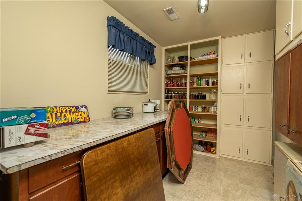 5213 Saum Property Photo 30