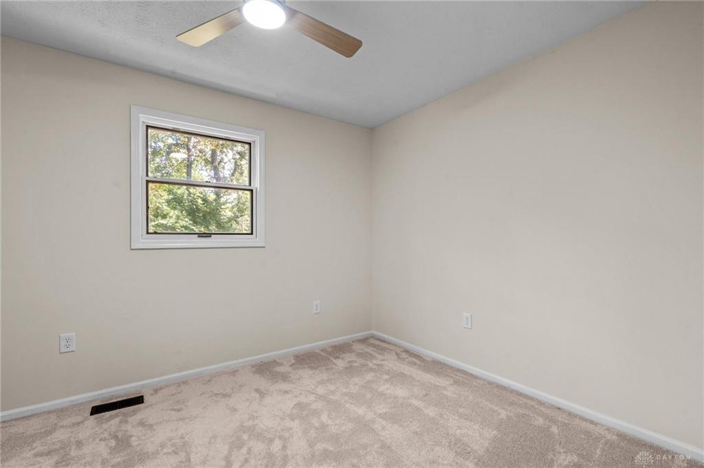 558 Clinton Property Photo 26