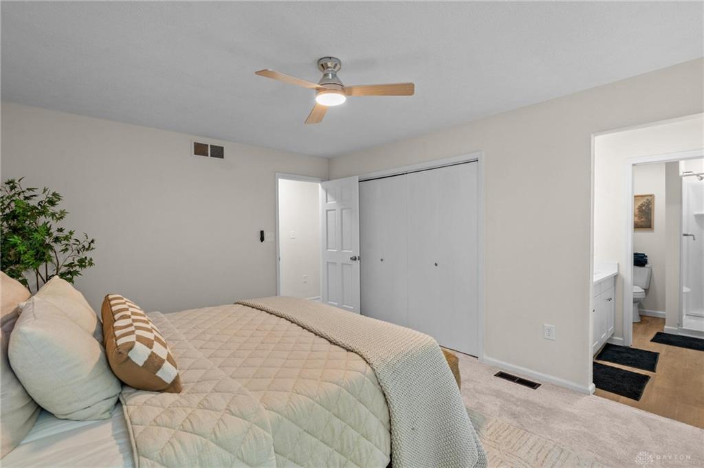 558 Clinton Property Photo 32
