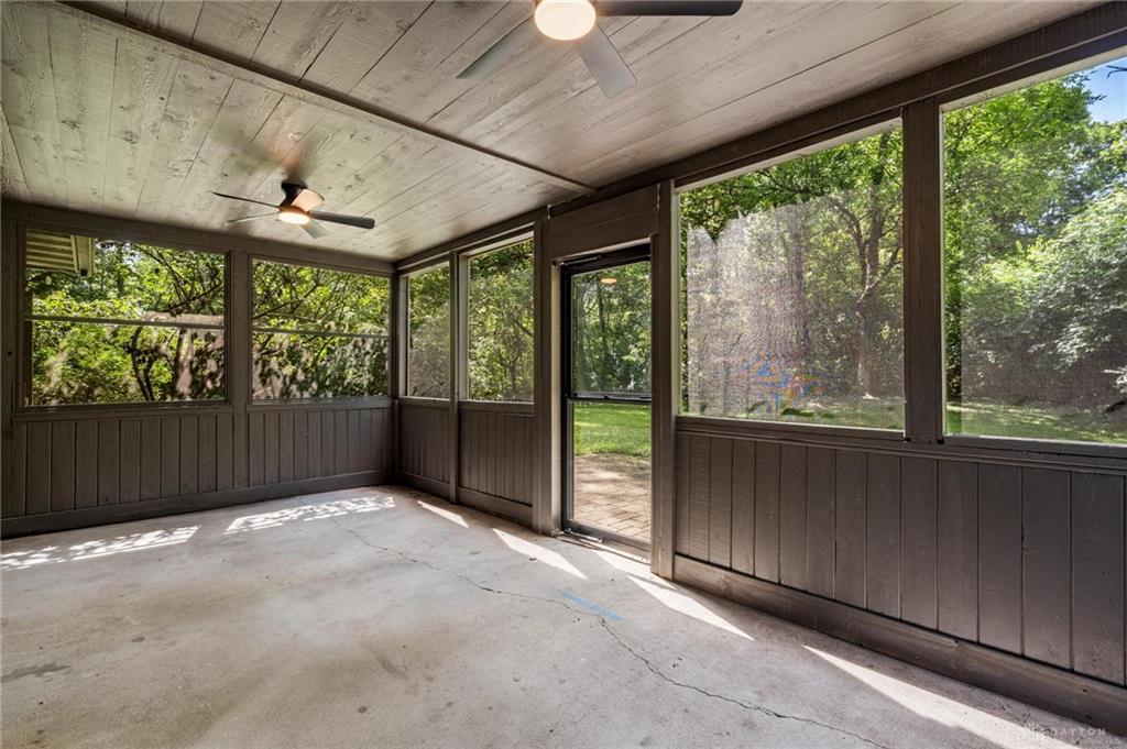 558 Clinton Property Photo 43