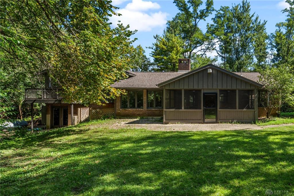 558 Clinton Property Photo 46