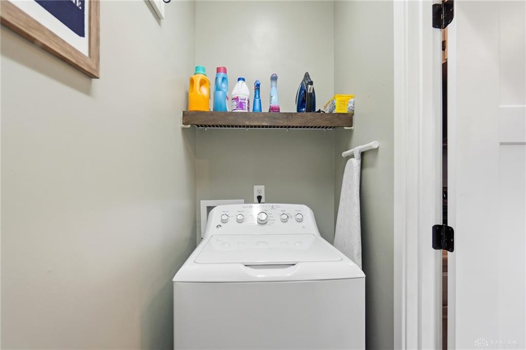 2112 Simon Property Photo 27
