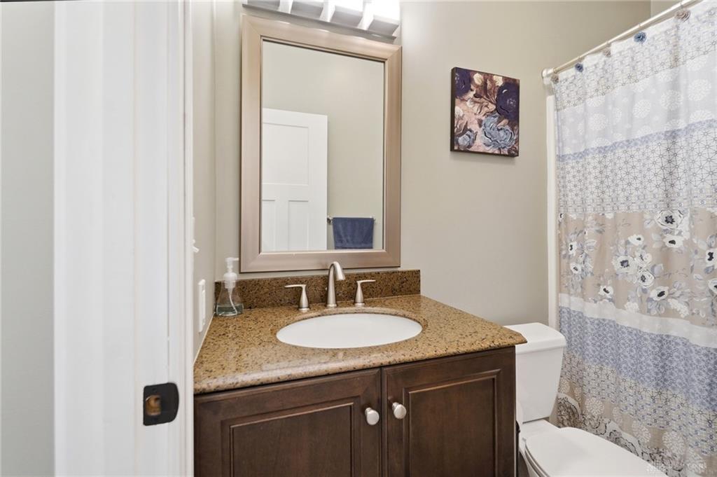 2112 Simon Property Photo 41
