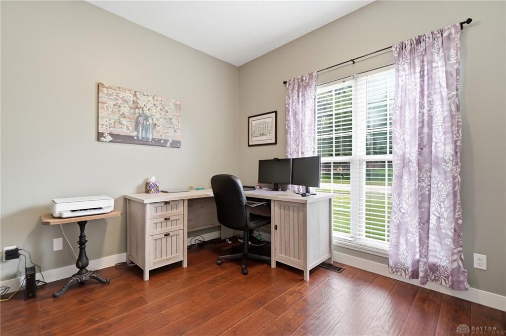 2112 Simon Property Photo 44